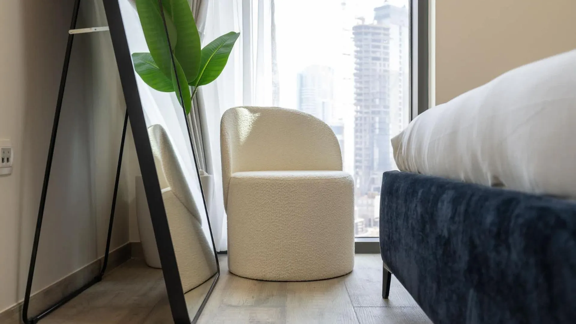 Elegant 1-Bedroom Apartment For 2 Near To Burj Khalifa Dubai