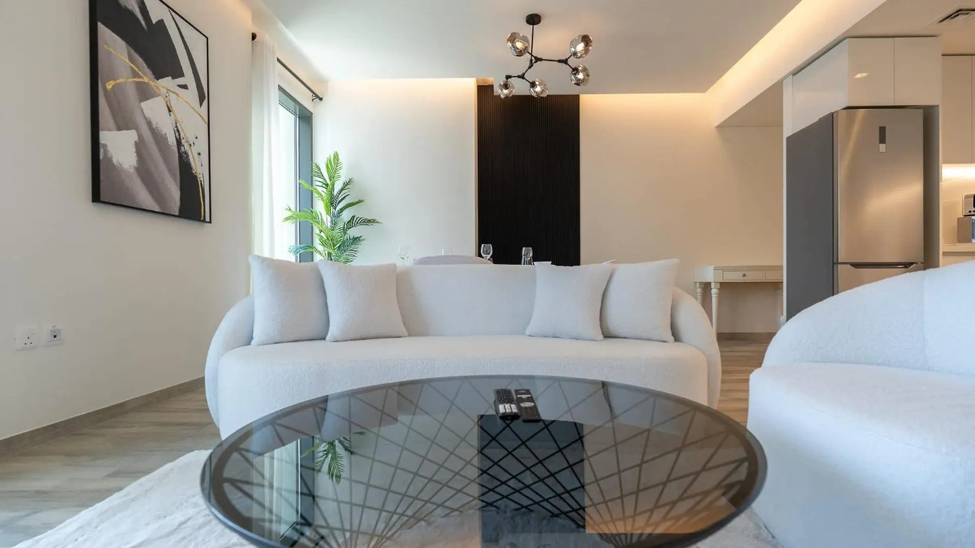 Elegant 1-Bedroom Apartment For 2 Near To Burj Khalifa Dubai